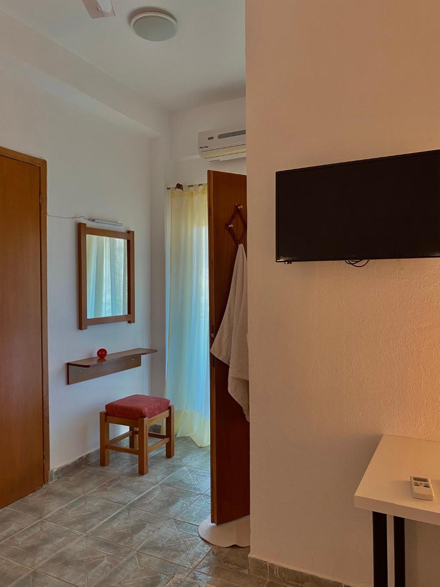 Possidi Kouslaka Apartment ภายนอก รูปภาพ