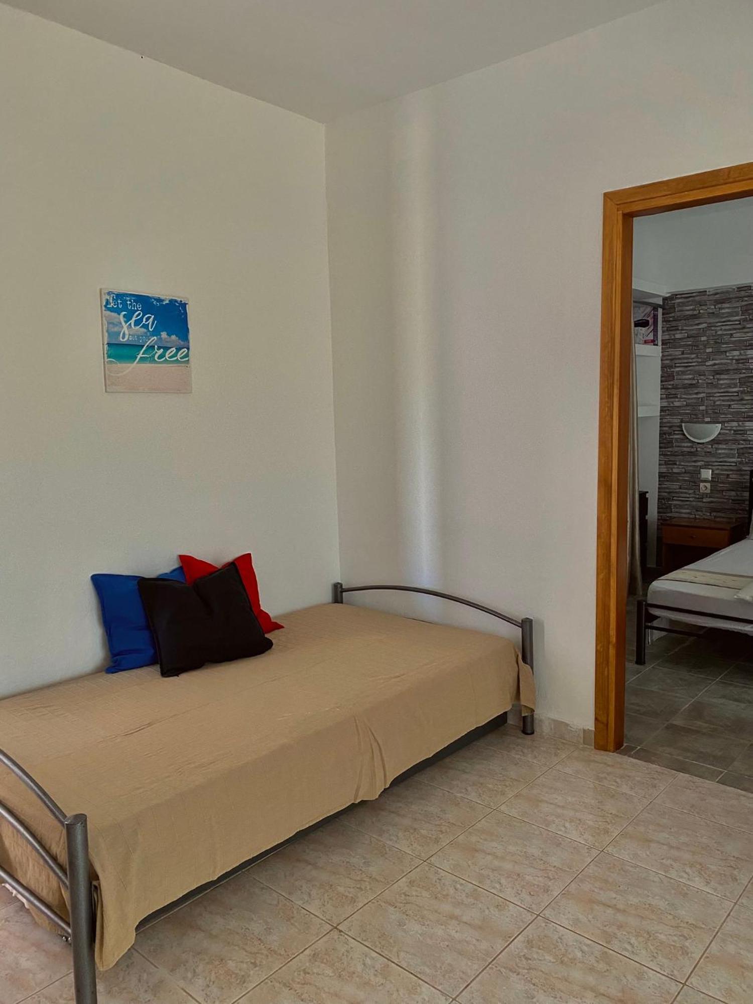 Possidi Kouslaka Apartment ภายนอก รูปภาพ