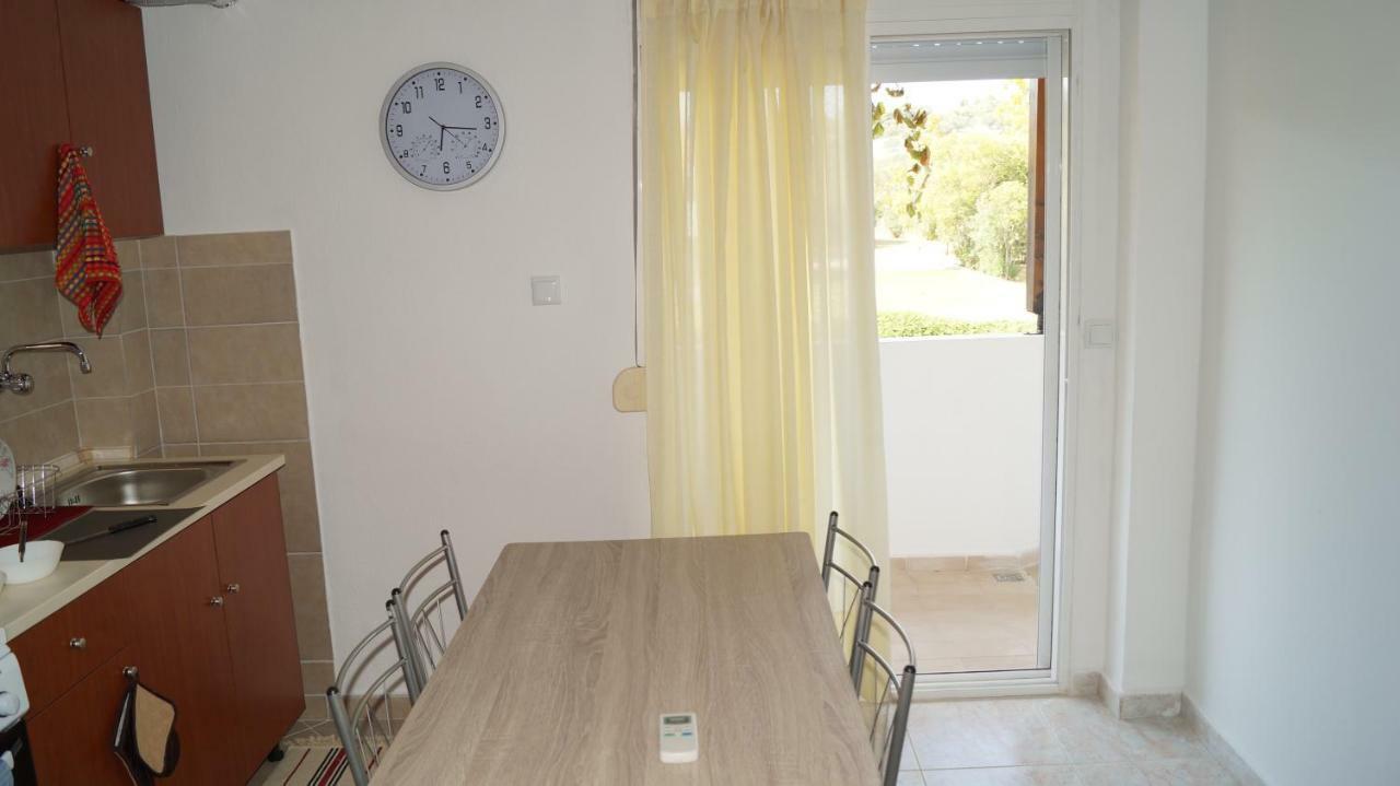 Possidi Kouslaka Apartment ภายนอก รูปภาพ